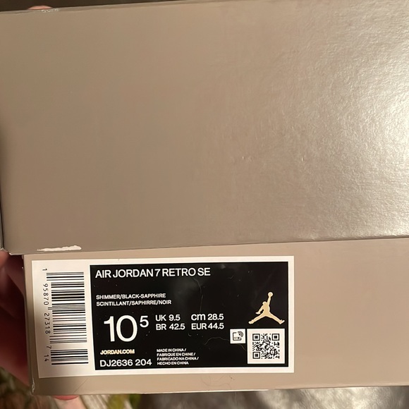 Jordan 7 retro sapphire DS size 10.5 they are pretty - Picture 4 of 4